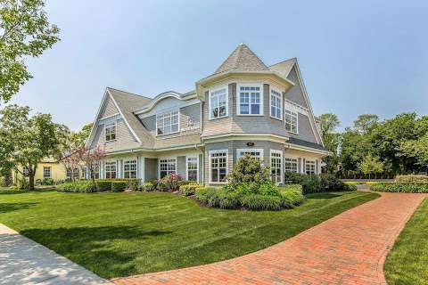 Jobs in Peconic Bay Realty - reviews